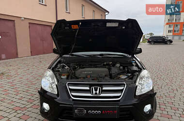 Внедорожник / Кроссовер Honda CR-V 2006 в 