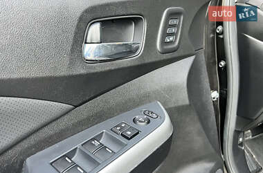 Внедорожник / Кроссовер Honda CR-V 2015 в 
