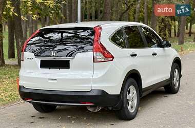 Внедорожник / Кроссовер Honda CR-V 2015 в 