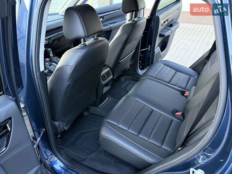 Внедорожник / Кроссовер Honda CR-V 2023 в Виннице