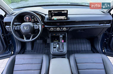 Позашляховик / Кросовер Honda CR-V 2023 в  фото 44 Позашляховик / Кросовер Honda CR-V 2023 в