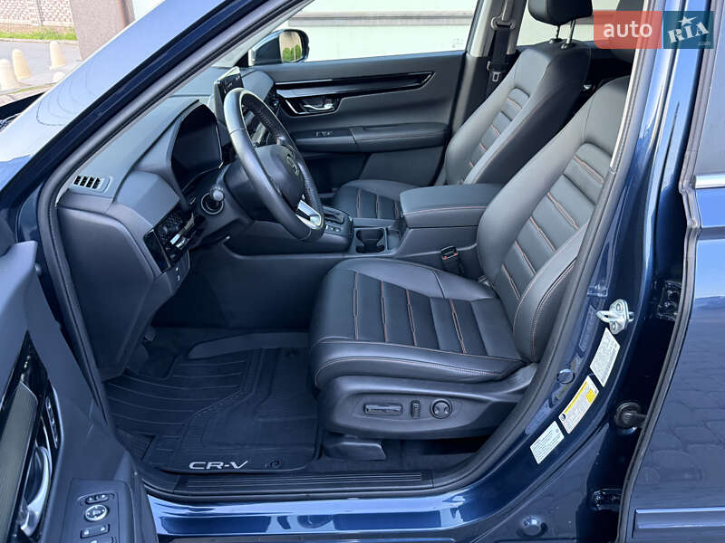 Внедорожник / Кроссовер Honda CR-V 2023 в Виннице