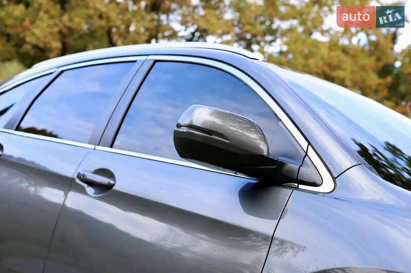 Внедорожник / Кроссовер Honda CR-V 2014 в Дрогобыче