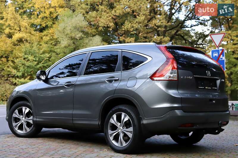 Внедорожник / Кроссовер Honda CR-V 2014 в Дрогобыче