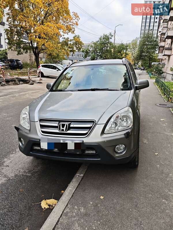 Внедорожник / Кроссовер Honda CR-V 2006 в Вышгороде