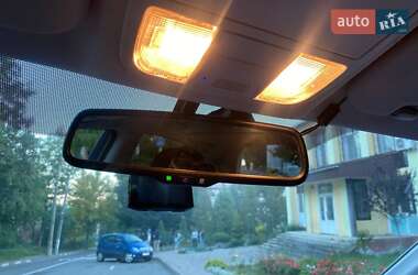 Позашляховик / Кросовер Honda CR-V 2010 в 