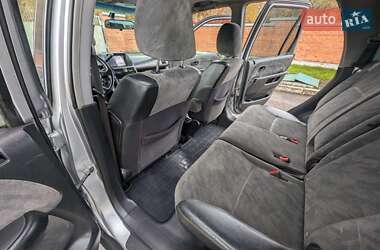 Внедорожник / Кроссовер Honda CR-V 2003 в 
