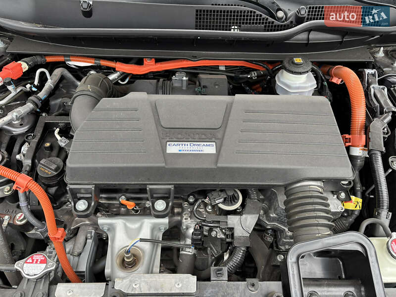 Внедорожник / Кроссовер Honda CR-V 2020 в Киеве