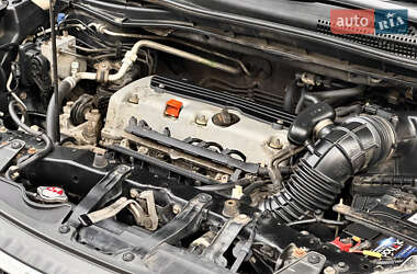 Позашляховик / Кросовер Honda CR-V 2014 в 