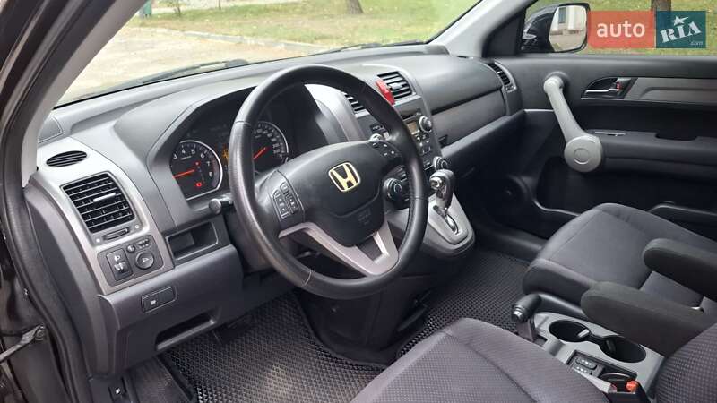 Внедорожник / Кроссовер Honda CR-V 2007 в Запорожье