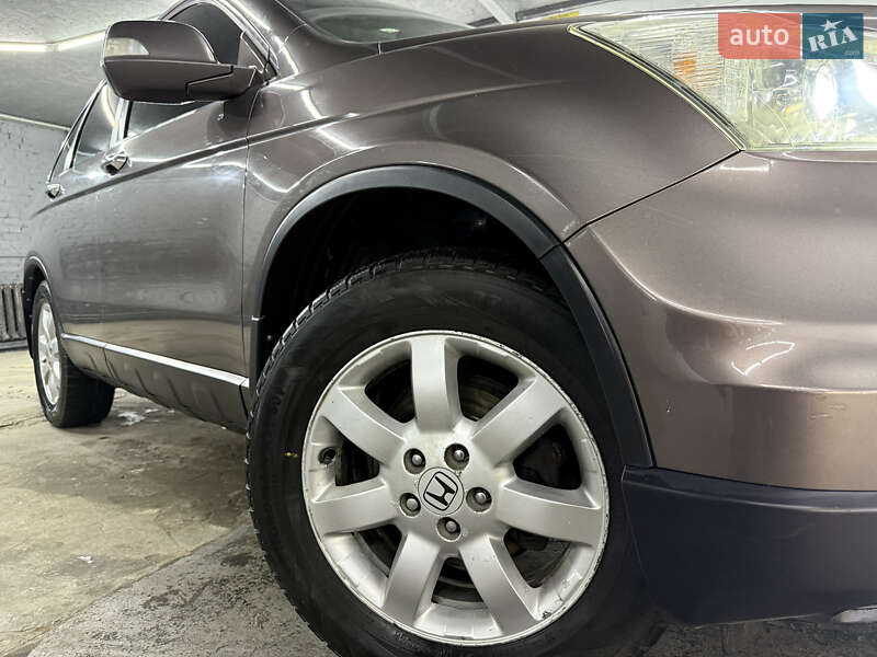 Позашляховик / Кросовер Honda CR-V 2010 в Кременці