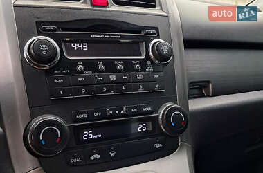 Внедорожник / Кроссовер Honda CR-V 2010 в 