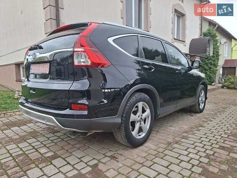 Внедорожник / Кроссовер Honda CR-V 2015 в Трускавце фото 7 Внедорожник / Кроссовер Honda CR-V 2015 в Трускавце