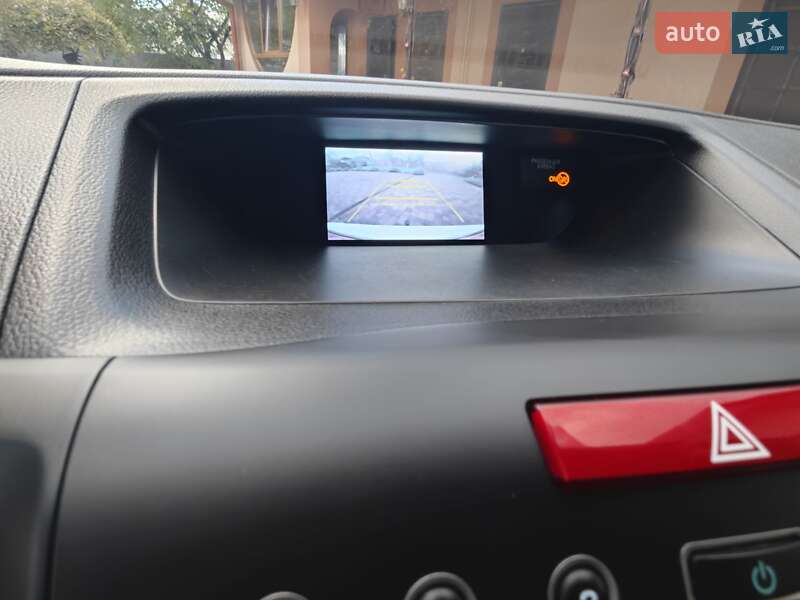 Внедорожник / Кроссовер Honda CR-V 2014 в Радивилове