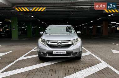 Внедорожник / Кроссовер Honda CR-V 2017 в 