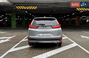 Внедорожник / Кроссовер Honda CR-V 2017 в 
