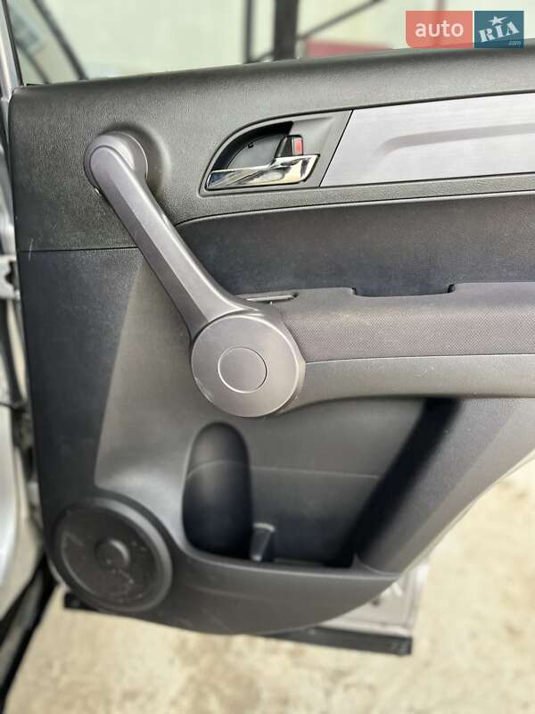 Внедорожник / Кроссовер Honda CR-V 2008 в Бориславе