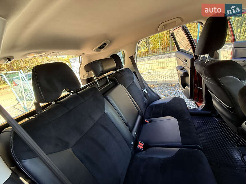 Позашляховик / Кросовер Honda CR-V 2013 в Трускавці фото 36 Позашляховик / Кросовер Honda CR-V 2013 в Трускавці