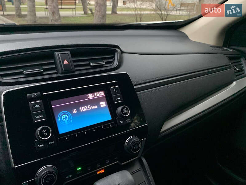 Внедорожник / Кроссовер Honda CR-V 2017 в Днепре