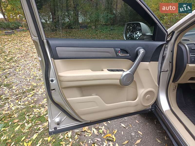 Позашляховик / Кросовер Honda CR-V 2007 в Липовці фото 16 Позашляховик / Кросовер Honda CR-V 2007 в Липовці