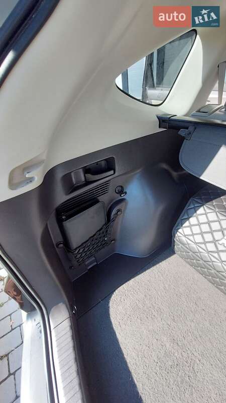 Внедорожник / Кроссовер Honda CR-V 2013 в Виннице фото 62 Внедорожник / Кроссовер Honda CR-V 2013 в Виннице