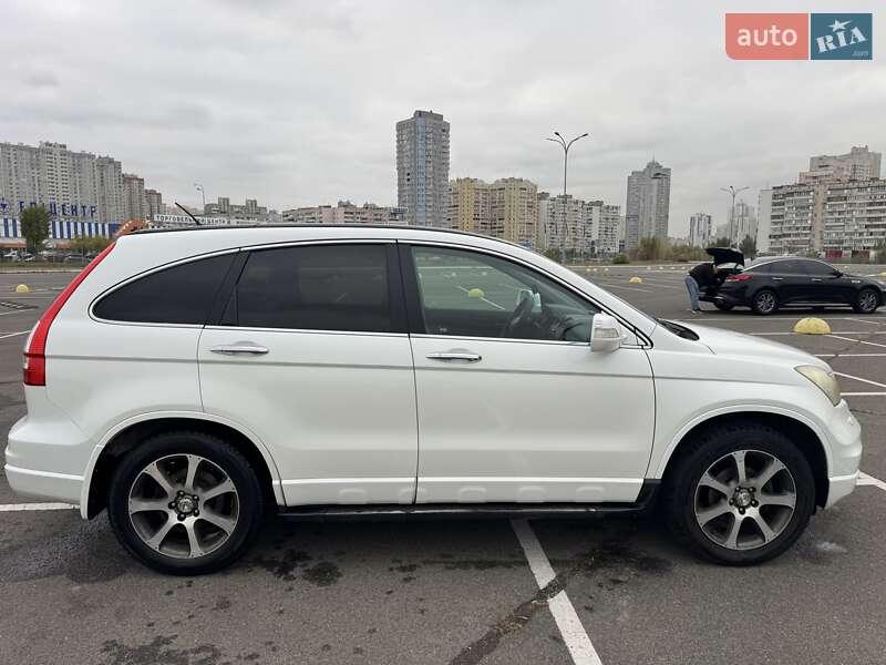 Позашляховик / Кросовер Honda CR-V 2012 в Києві фото 3 Позашляховик / Кросовер Honda CR-V 2012 в Києві