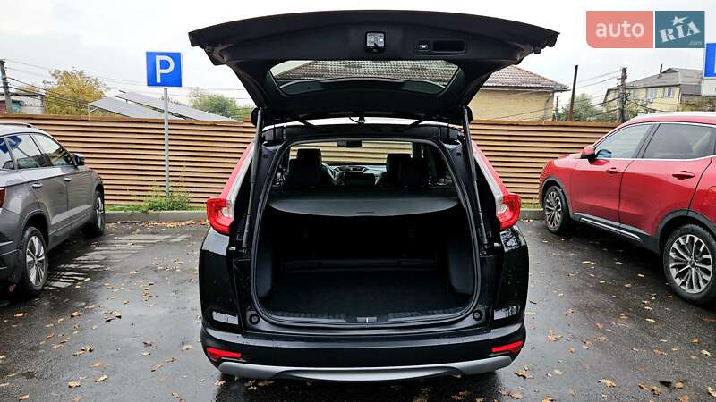 Внедорожник / Кроссовер Honda CR-V 2019 в Киеве