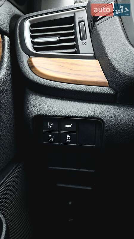 Внедорожник / Кроссовер Honda CR-V 2019 в Киеве