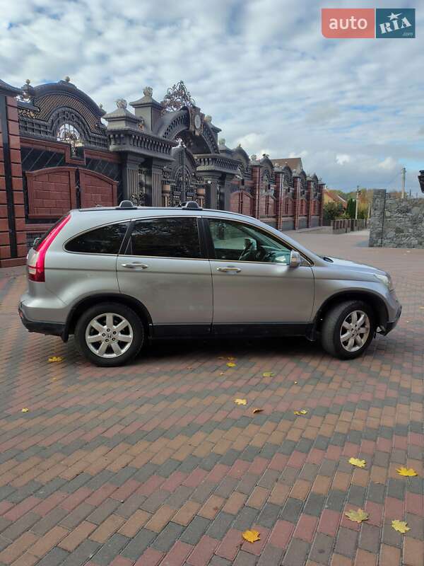 Позашляховик / Кросовер Honda CR-V 2007 в Звягелі фото 5 Позашляховик / Кросовер Honda CR-V 2007 в Звягелі