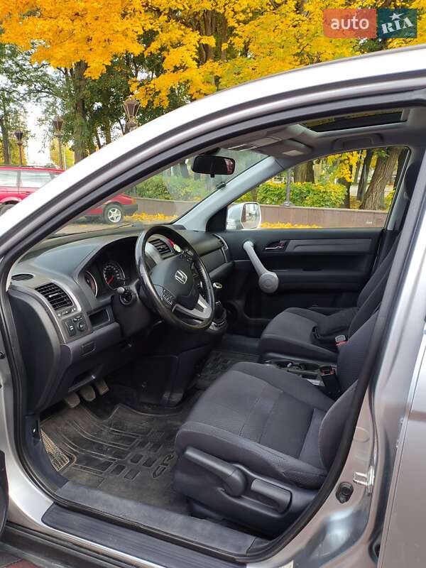 Позашляховик / Кросовер Honda CR-V 2007 в Звягелі фото 15 Позашляховик / Кросовер Honda CR-V 2007 в Звягелі