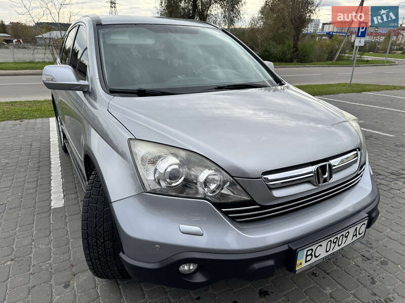 Внедорожник / Кроссовер Honda CR-V 2008 в Трускавце
