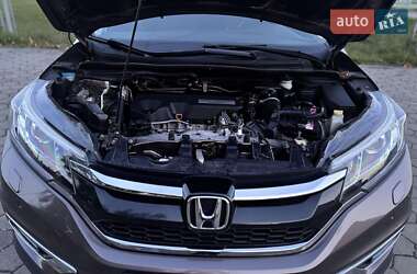 Позашляховик / Кросовер Honda CR-V 2015 в 