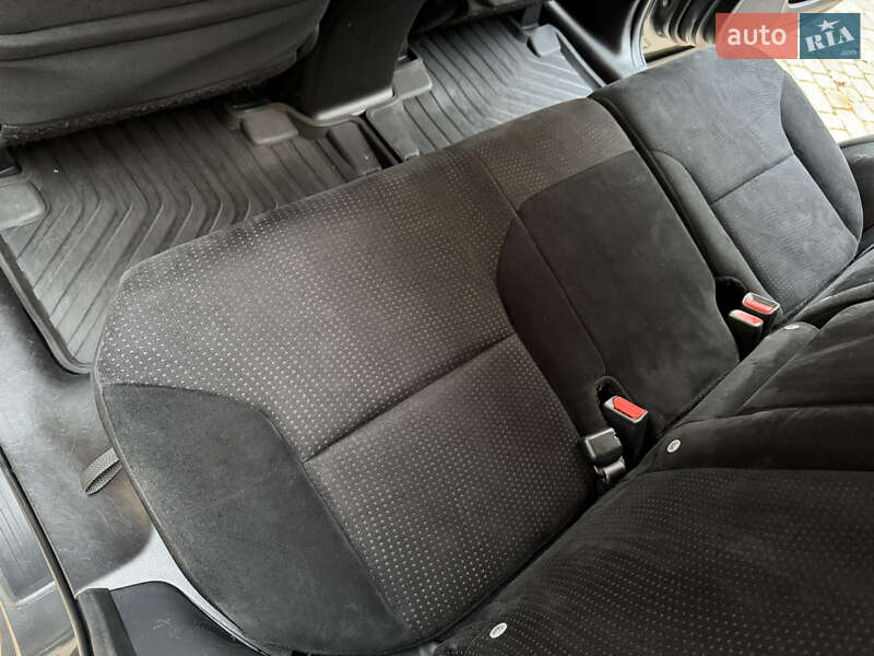 Внедорожник / Кроссовер Honda CR-V 2013 в Дрогобыче фото 73 Внедорожник / Кроссовер Honda CR-V 2013 в Дрогобыче