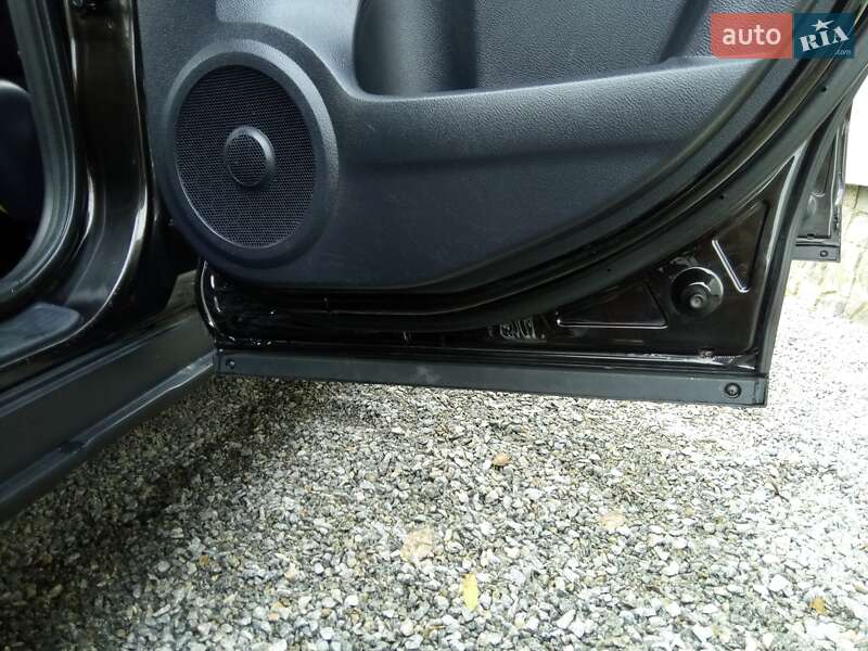 Внедорожник / Кроссовер Honda CR-V 2008 в Житомире