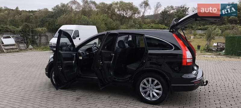 Внедорожник / Кроссовер Honda CR-V 2011 в Мукачево