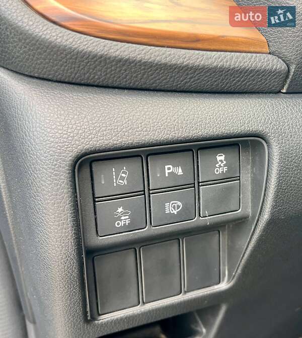 Внедорожник / Кроссовер Honda CR-V 2019 в Одессе