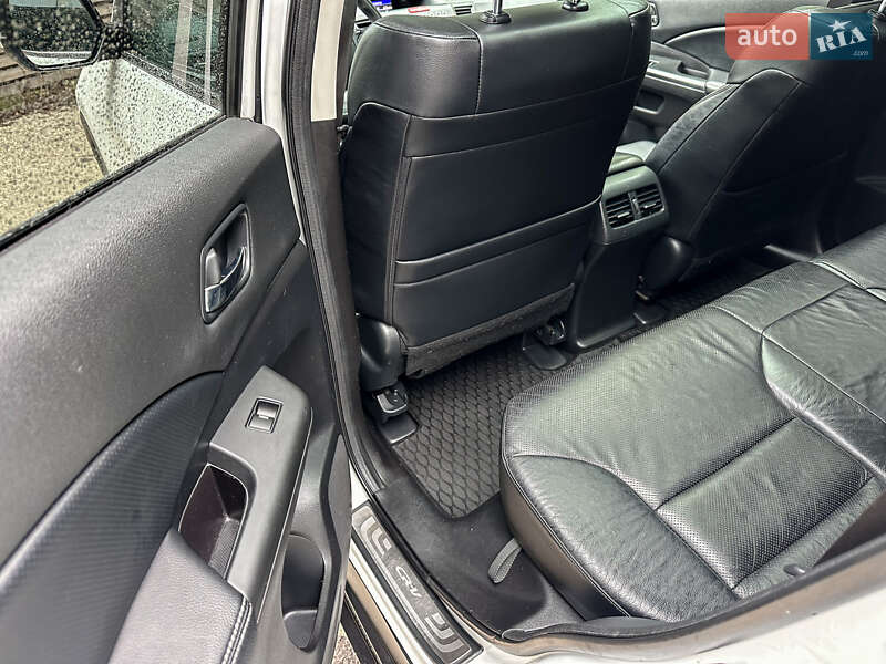 Внедорожник / Кроссовер Honda CR-V 2013 в Бродах