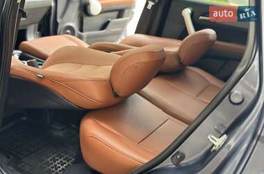 Позашляховик / Кросовер Honda CR-V 2008 в  фото 50 Позашляховик / Кросовер Honda CR-V 2008 в