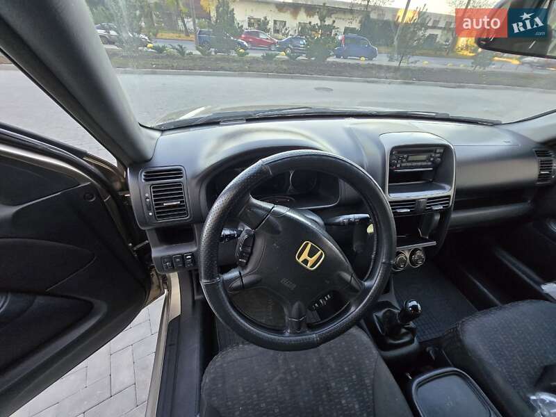 Внедорожник / Кроссовер Honda CR-V 2005 в Одессе