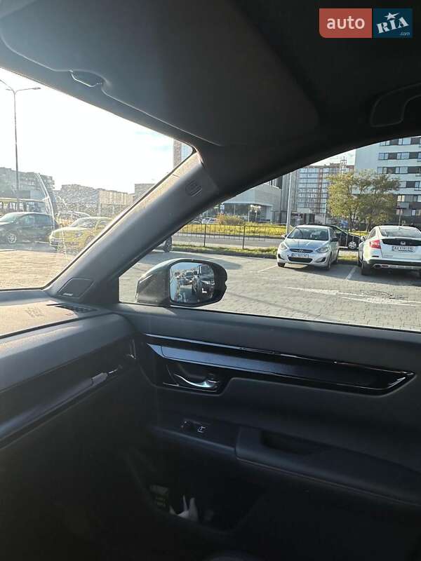 Внедорожник / Кроссовер Honda CR-V 2023 в Львове