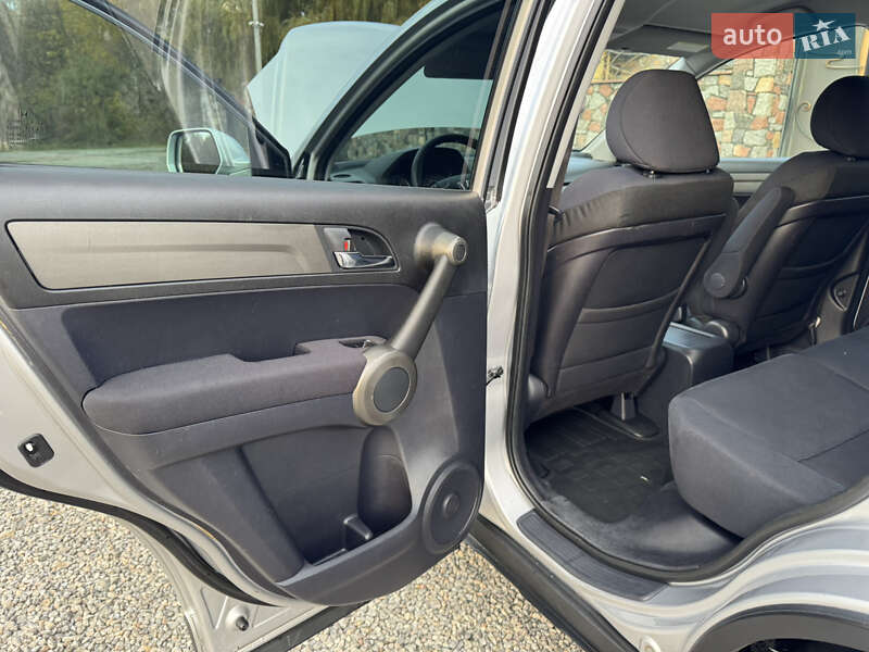 Внедорожник / Кроссовер Honda CR-V 2010 в Бердичеве фото 57 Внедорожник / Кроссовер Honda CR-V 2010 в Бердичеве