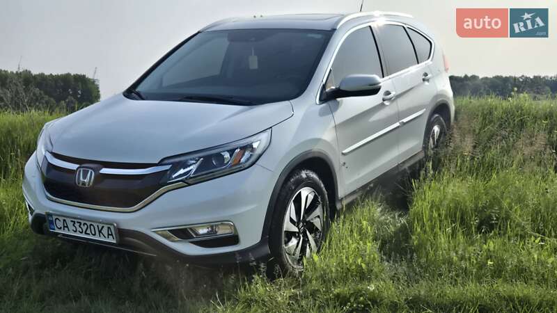 Позашляховик / Кросовер Honda CR-V 2015 в Києві