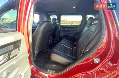 Позашляховик / Кросовер Honda CR-V 2023 в 