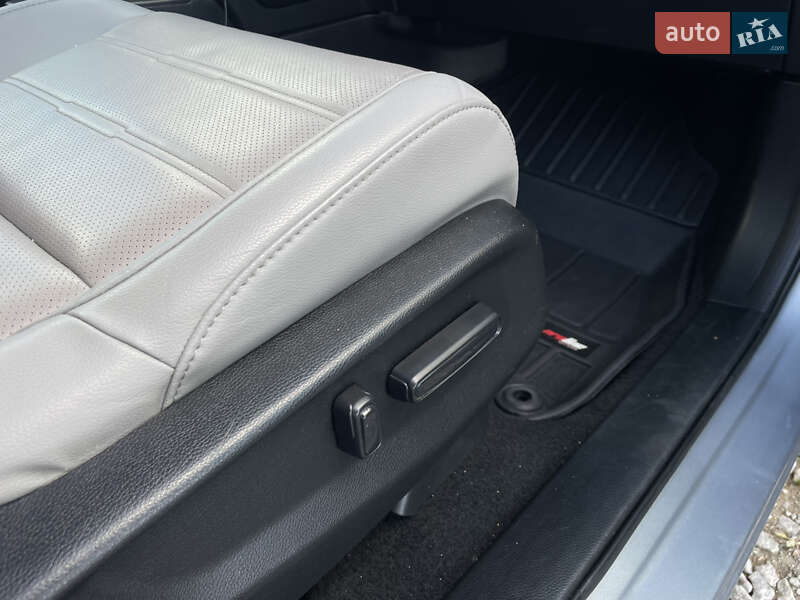 Внедорожник / Кроссовер Honda CR-V 2019 в Львове фото 19 Внедорожник / Кроссовер Honda CR-V 2019 в Львове