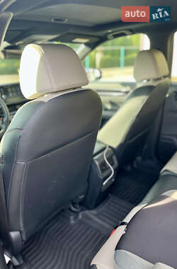 Позашляховик / Кросовер Honda CR-V 2024 в Чернівцях