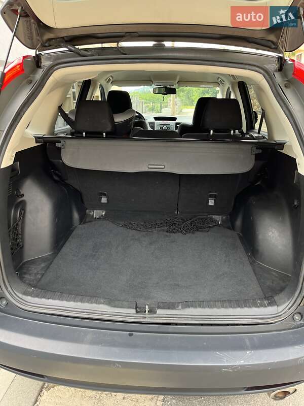 Позашляховик / Кросовер Honda CR-V 2013 в Києві фото 5 Позашляховик / Кросовер Honda CR-V 2013 в Києві