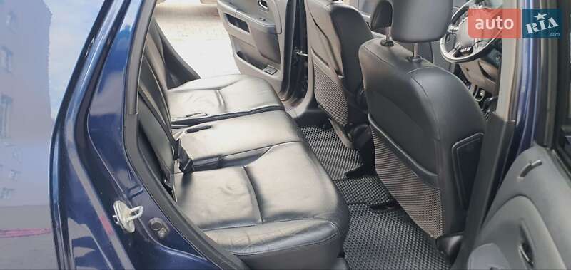 Внедорожник / Кроссовер Honda CR-V 2005 в Сумах