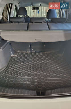 Внедорожник / Кроссовер Honda CR-V 2012 в 