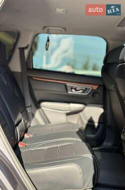 Позашляховик / Кросовер Honda CR-V 2021 в 