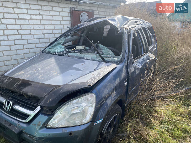 Внедорожник / Кроссовер Honda CR-V 2004 в Киеве фото 4 Внедорожник / Кроссовер Honda CR-V 2004 в Киеве